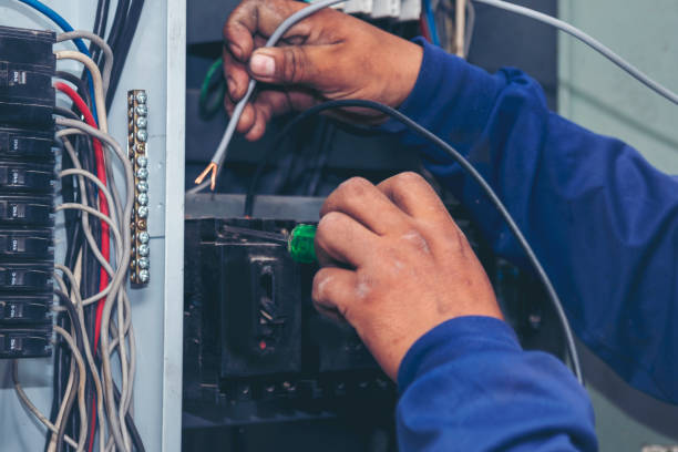 Best Affordable Emergency Electrician  in Rochester, NY